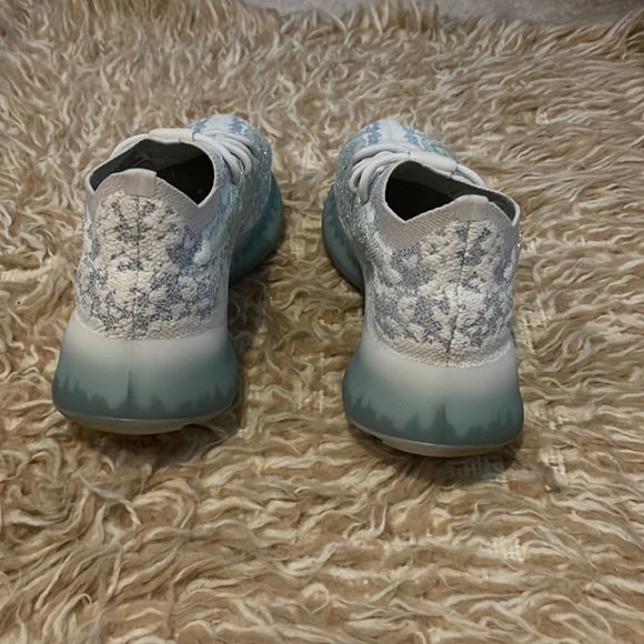 Yeezy boost 380 verified authentic - Picture 3 of 7